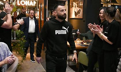 Εθνική Ελλάδος: Δείπνο για τους διεθνείς με... αποθεωτική υποδοχή στο εστιατόριο!