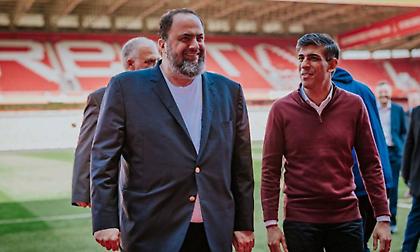 Φιλοξένησε τον Βρετανό πρωθυπουργό στο Νότιγχαμ ο Μαρινάκης