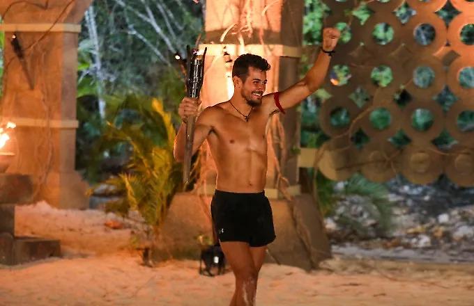 Survivor 2024: Αποχώρησε ο Νίκος Ρικουνάκης