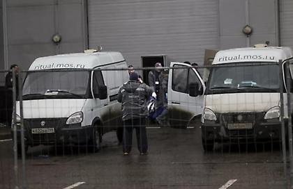 Μακελειό στη Μόσχα: Οι έρευνες στα συντρίμμια του συναυλιακού χώρου θα πάρουν «αρκετές ημέρες»