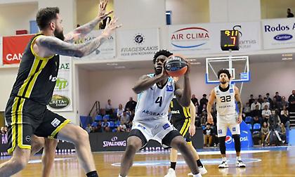 Επιβλήθηκε του Αμαρουσίου και περιμένει το Καρδίτσα-ΠΑΟΚ για να μάθει αν θα τερματίσει έκτος ο Κολοσσός