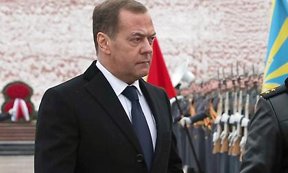 Μεντβέντεφ: «Θα πάρουμε εκδίκηση για το μακελειό στη Μόσχα»