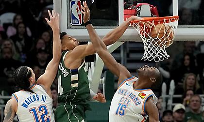 NBA Top 10: Ιπτάμενοι Γιάννης και Σιάκαμ