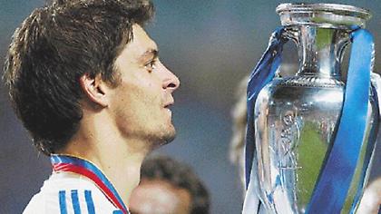 Άγγελος Χαριστέας: «Ισχυρή προσωπικότητα ο Πογέτ, υγιής ανταγωνισμός και ωραίο κλίμα στην Εθνική, όπως το 2004!»