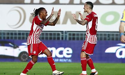 Νικολακόπουλος: «Καλύτερα ο Ζέλσον, τρέχει για να προλάβει το ΑΕΚ-Ολυμπιακός»