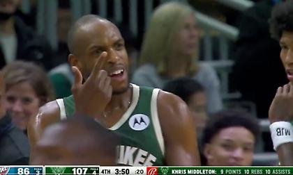 «Άσε με να κάνω triple-double, θέλω ακόμη έναν πόντο»: Ο απίθανος διάλογος του Μίντλετον με τον Ντοκ Ρίβερς!