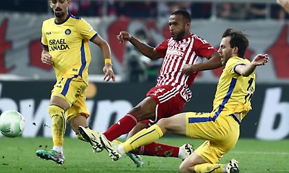 Πότε και πώς βάζουν ο Ολυμπιακός και ο Ελ Κααμπί τα μισά γκολ με τον Μεντιλίμπαρ στον πάγκο!