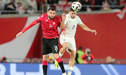 Εκτός με αναγκαστική αλλαγή ο Σενγκέλια - Αποχώρησε με φορείο και δάκρυα