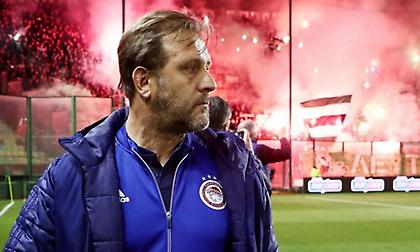 Κοιτάζει τον Πέδρο Μαρτίνς η Μποταφόγκο