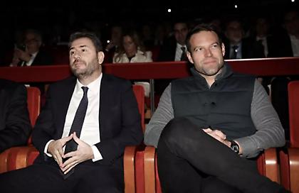 Διεργασίες για συγκρότηση αντιπολιτευτικού μετώπου στη Βουλή για τα Τέμπη