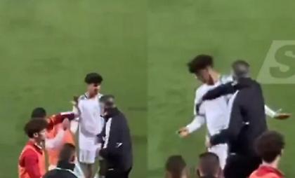 Σάλος με τα χαστούκια του προπονητή της U20 της Αλγερίας στους παίκτες του