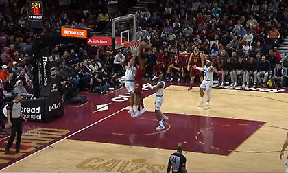 ΝΒΑ Top 10: Τάπα ο Ποκουσέφσκι, πέταξαν Τέιτουμ και Γκριν