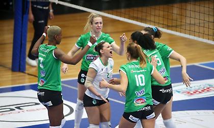 Έκαναν το πρώτο βήμα πρόκρισης στα ημιτελικά της Volley League γυναικών Ολυμπιακός και Παναθηναϊκός