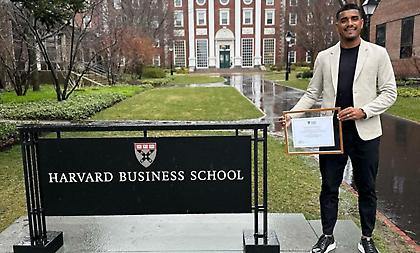 Πήρε πτυχίο από το Χάρβαρντ ο Λέο Μάτος!