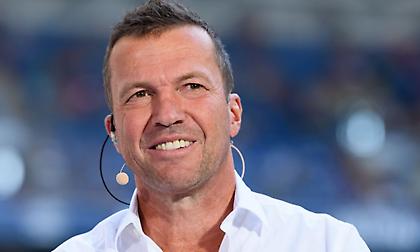 Λόταρ Ματέους: «Η Λεβερκούζεν μου θυμίζει την Μπαρτσελόνα των Μέσι, Ινιέστα και Τσάβι»