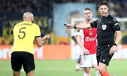 Αγνοεί τη νίκη με διαιτητή τον Γιουγκ η ΑΕΚ - Τα 6 παιχνίδια της που έχει σφυρίξει