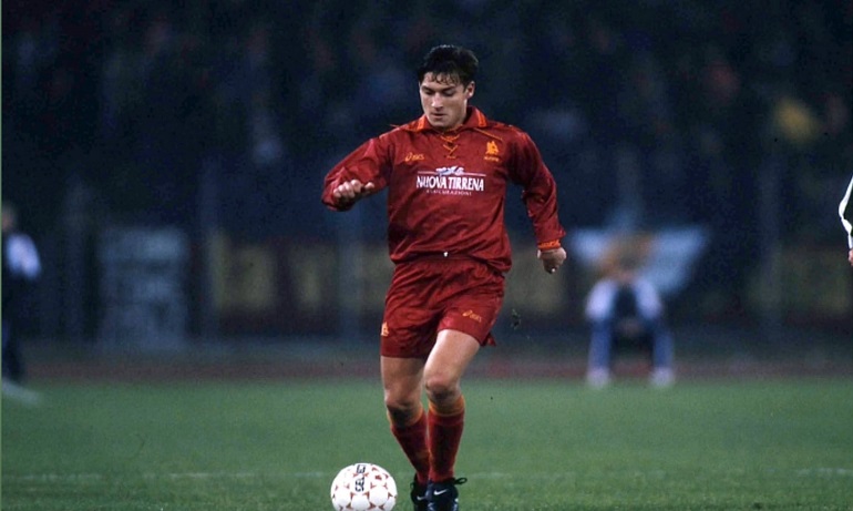 Φραντσέσκο Τότι: Πριν 31 χρόνια ο Capitano ντεμπούταρε με τη Ρόμα