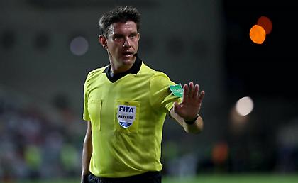 Νικολακόπουλος: «Οι διαιτησίες του Γιουγκ με τον Ολυμπιακό αγγίζουν τα όρια της εχθρότητας»