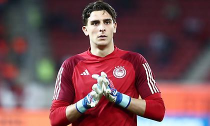 Νικολακόπουλος: «Φαβορί ο Τζολάκης στον Ολυμπιακό για το ντέρμπι»