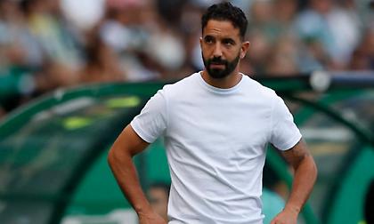 Αμορίμ: «Έχω συμβόλαιο και είμαι πολύ χαρούμενος στην Σπόρτινγκ Λισαβόνας»