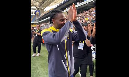 Ο... ήρωας της Φενέρ στα επεισόδια με την Τράμπζονσπορ αποθεώθηκε από τους φιλάθλους στη Γενική Συνέλευση του συλλόγου!