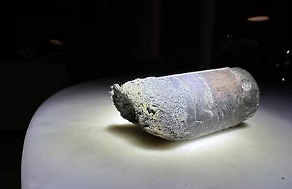 Φλόριντα: Στο μικροσκόπιο της NASA μυστηριώδες «διαστημικό αντικείμενο» που έπεσε στη στέγη σπιτιού