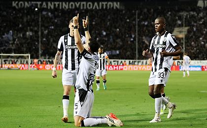 ΠΑΟΚ: Σκόραρε ο Μιχαηλίδης και αφιέρωσε το γκολ στον πατέρα του που έφυγε από τη ζωή