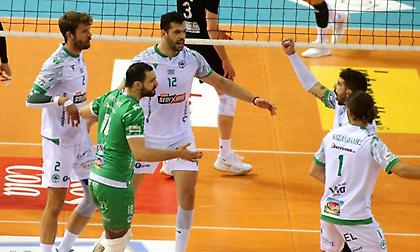 Ισοπέδωσε τον ΠΑΟΚ και αγκάλιασε το Λιγκ Καπ ο Παναθηναϊκός!