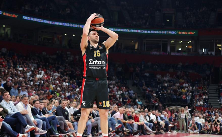 Παπανικολάου: «Είχαμε πει ότι “κλειδί” ήταν η αμυντική διάρκεια και κάναμε το ακριβώς αντίθετο»