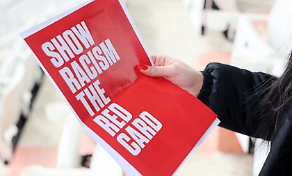 Super League και ΠΣΑΠΠ υψώνουν «ασπίδα» κατά του ρατσισμού