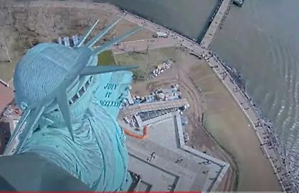 Η στιγμή του σεισμού στη Νέα Υόρκη από το Άγαλμα της Ελευθερίας (video)