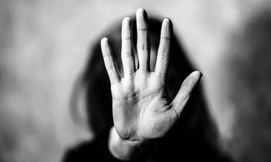 Την ξυλόκοπησε, γύρισε σπίτι και την ξαναχτύπησε-4περιστατικά ενδοοικογενειακής βίας Πάτρα