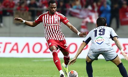 Νικολακόπουλος: «Με Άμπι αντί Κάρμο ο Ολυμπιακός στη Λαμία»