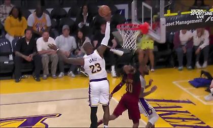 NBA Top 5: Ο αγέραστος Λεμπρόν στις δύο πρώτες θέσεις