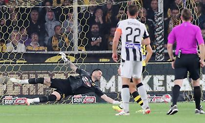 Τσακίρης: «Να μάθει να διαχειρίζεται ψυχολογικά τα ματς η ΑΕΚ - Φάουλ πριν το 1ο γκολ του ΠΑΟΚ και αποβολή Μπάμπα μετά»