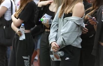 Ξεκινά εθνική καμπάνια για τη βία ανηλίκων - Αυστηροποιείται το πλαίσιο