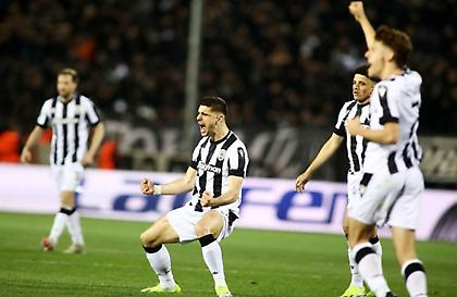 Conference League: Ο Λόκιερ της Λούτον προβλέπει ΠΑΟΚ για κατάκτηση και αποκλεισμό του Ολυμπιακού από τη Φενέρ!