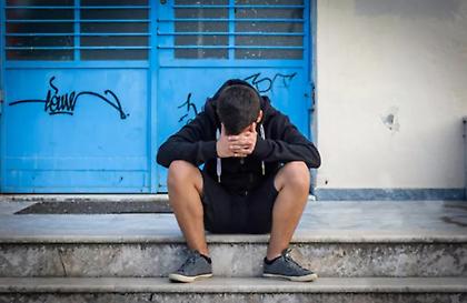 Μητσοτάκης και Πιερρακάκης παρουσιάζουν από τη Θεσσαλονίκη την εθνική καμπάνια για τη βία ανηλίκων