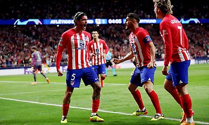 Προβάδισμα από τα αποδυτήρια με Ντε Πολ για την Ατλέτικο!