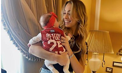 «I'll be there for you»: Το μήνυμα της συζύγου του Πίτερς μετά την αγκαλιά του Αμερικανού με τον Μπαρτζώκα!