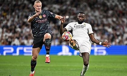 «Σκληρή» κριτική του Φαν ντερ Φαρτ στον Χάαλαντ: «Είναι ανούσιος όταν δεν σκοράρει»