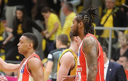 Επέκτεινε ως το τέλος της σεζόν με Ερυθρό Αστέρα ο Τόμπκινς