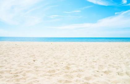 Τσουχτερά πρόστιμα σε όσους κλείνουν τις παραλίες