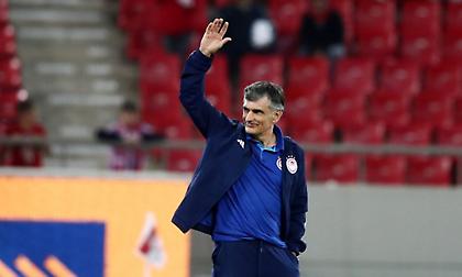 Πήγε μπροστά στο πέταλο, χαιρέτησε τον κόσμο και αποθεώθηκε ο Μεντιλίμπαρ!