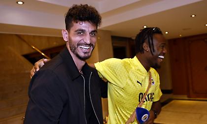 Αράο και Ακαϊντίν επισκέφθηκαν την αποστολή της Φενέρμπαχτσε στο ξενοδοχείο