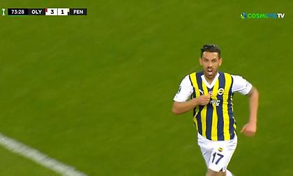 Ανοργάνωτη η άμυνα του Ολυμπιακού, δέχθηκε και δεύτερο γκολ από τη Φενέρ