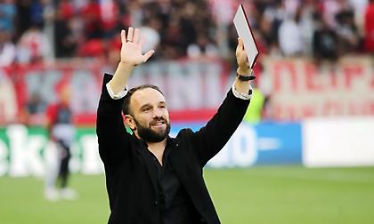 Βράβευσε τον Βαλμπουενά ο Ολυμπιακός!