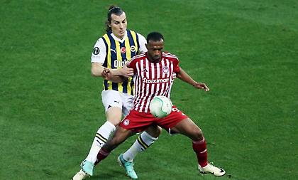 Ζήτησε συγνώμη για την ήττα από τον Ολυμπιακό ο Σογιουντσού: «Αναλαμβάνω την ευθύνη»