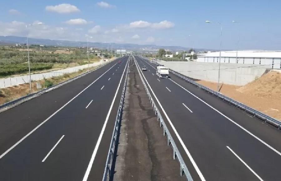Οδηγός ΚΤΕΛ ξέχασε 75χρονη σε ΣΕΑ στην Εγνατία Οδό – Επέστρεψε σπίτι της με... πούλμαν σχολικής εκδρομής!