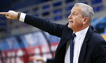 Ζούρος: «Συγχαρητήρια στους παίκτες, παλέψανε μετά τα όσα συνέβησαν και τα κατάφεραν απόψε»